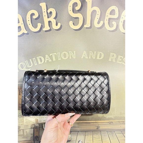 A New Day Woven Clutch Bag in black faux leather with gold-tone hardware - Picture 4 of 5